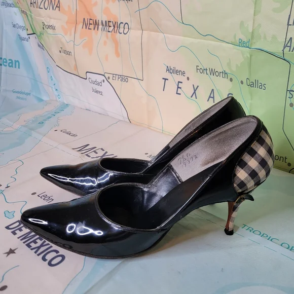 Vintage 1950s Heels Shoes Pumps Elegant Black & White Checkered Women's Size 7 - Picture 2 of 9